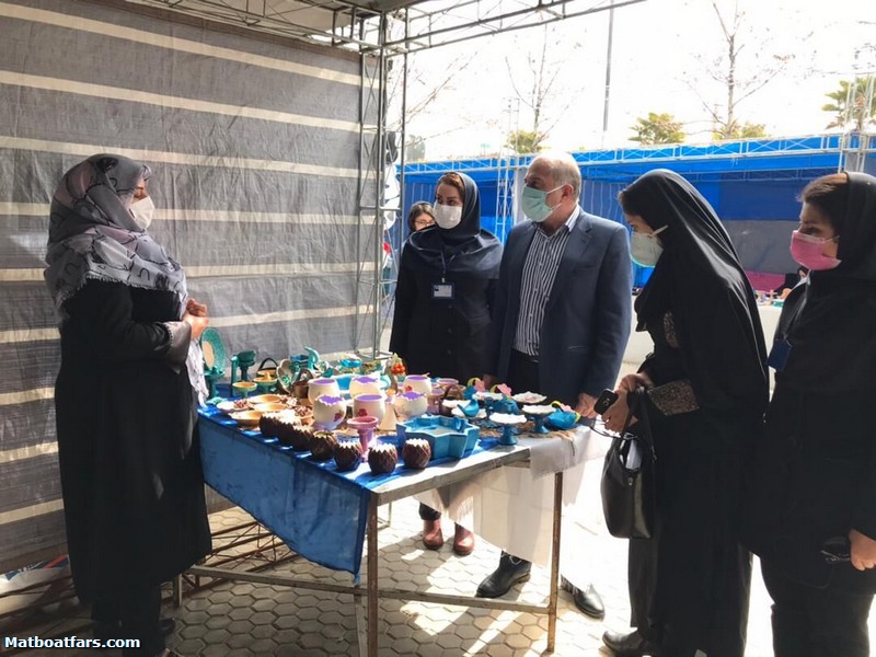 نمایشگاه‌ کسب و کارهای خُرد محلات کم برخوردار شیراز برگزار شد