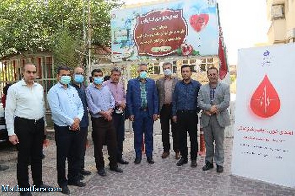 کارکنان مخابرات منطقه فارس در روز جهانی اهداء خون بیش از 13 هزار سی سی خون اهداء کردند