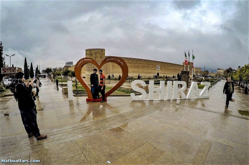 آسمان فارس بارانی می‌شود